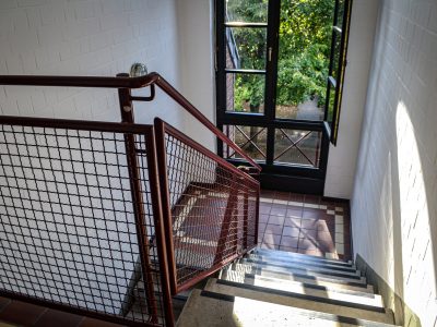 Schöne, helle Treppenhäuser